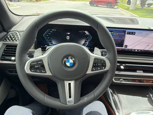 New 2026 BMW X7 M60i AWD/4WD image 41