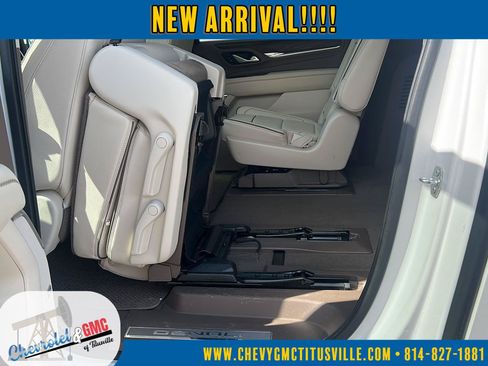 Used 2021 GMC Yukon XL Denali AWD/4WD image 39