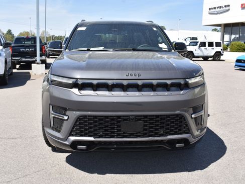 New 2026 Jeep Grand Wagoneer 4WD image 4