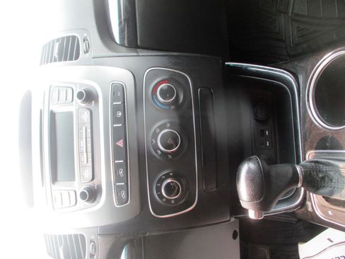 Used 2014 Kia Sorento LX FWD image 12