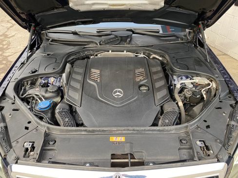 Used 2020 Mercedes-Benz S 560 4MATIC Sedan w/ Premium Package image 39