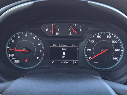 Used 2025 Chevrolet Malibu LT image 11