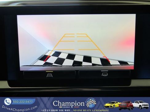 Used 2023 Chevrolet Silverado 1500 LT Trail Boss image 8