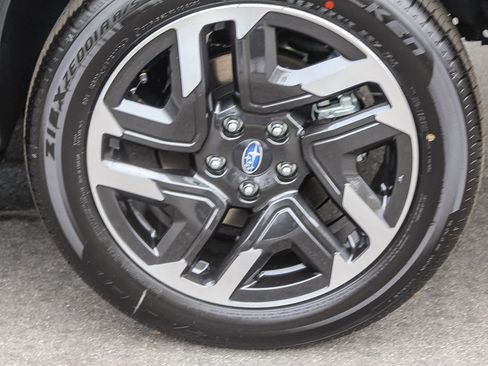 New 2025 Subaru Forester Limited image 11