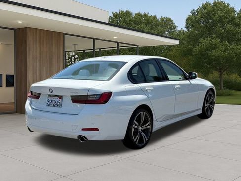 Certified 2023 BMW 330i Sedan w/ Convenience Package RWD image 8