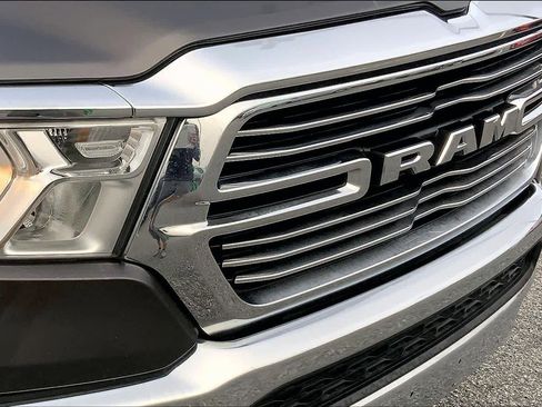 Used 2024 RAM 1500 Laramie image 27