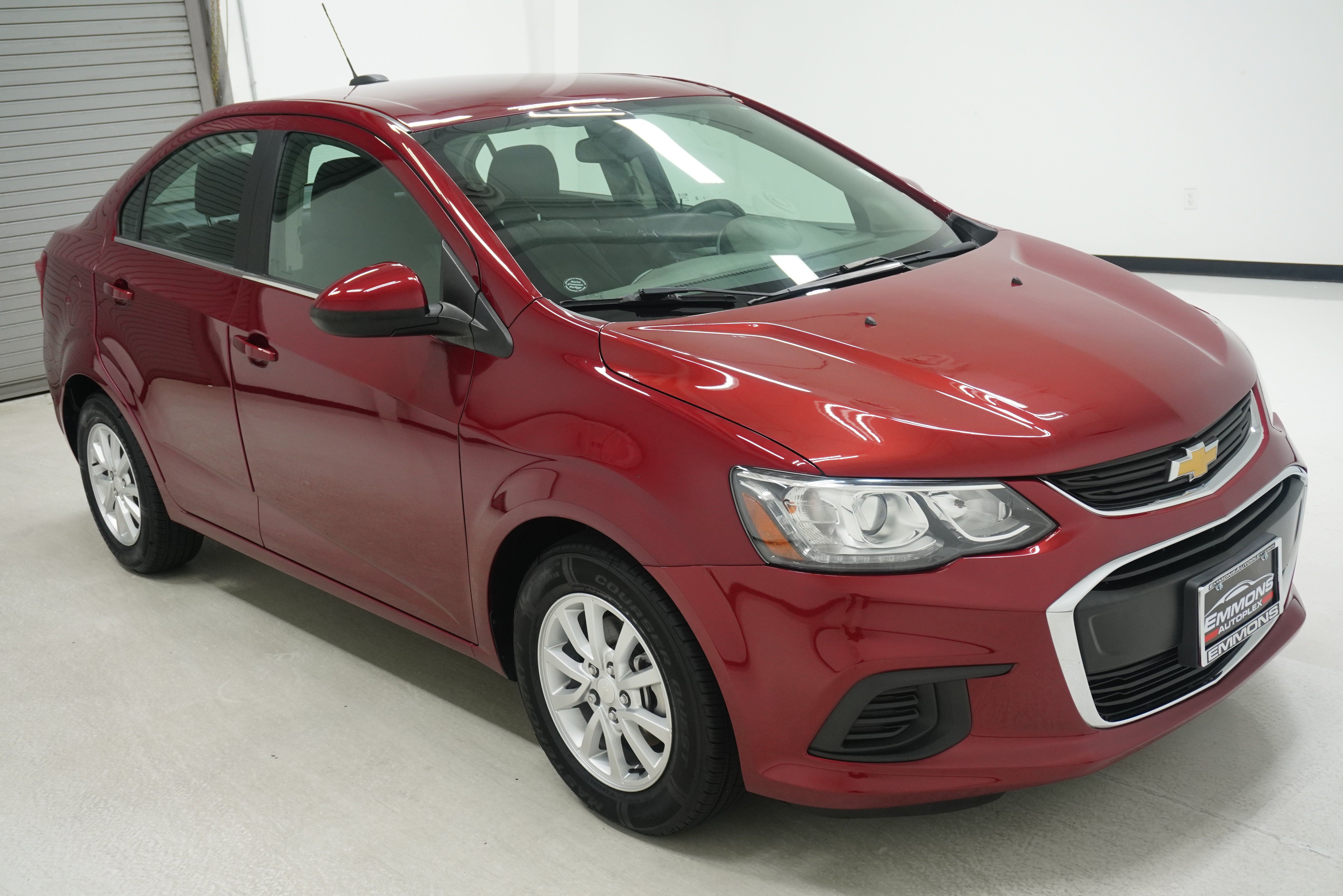 Used 2020 Chevrolet Sonic LT FWD image 3