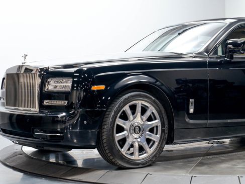 Used 2013 Rolls-Royce Phantom Sedan RWD image 5