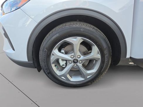 New 2026 Ford Escape ST-Line w/ Tech Pack #1 FWD image 38