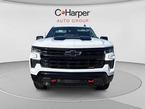 Used 2024 Chevrolet Silverado 1500 LT Trail Boss w/ Convenience Package II AWD/4WD image 8