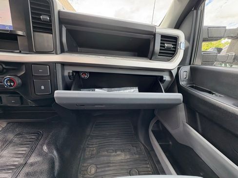 Used 2023 Ford F250 XL w/ FX4 Off-Road Package AWD/4WD image 26