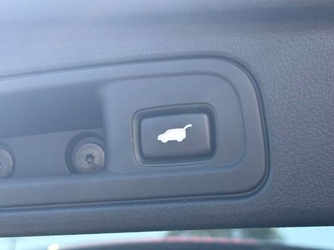 Used 2021 Honda Pilot Special Edition image 8