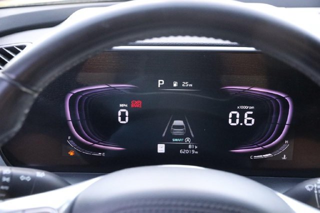 Used 2025 Kia Telluride S FWD image 17