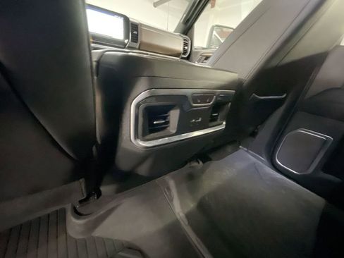 Used 2024 Chevrolet Silverado 2500 High Country w/ Technology Package image 22