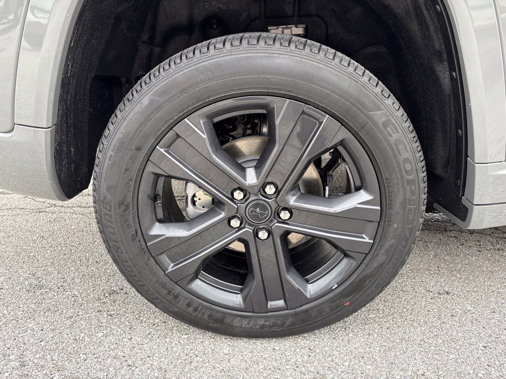 New 2027 Jeep Grand Cherokee Limited AWD/4WD image 23
