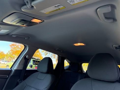 Used 2023 Hyundai Tucson SEL image 25