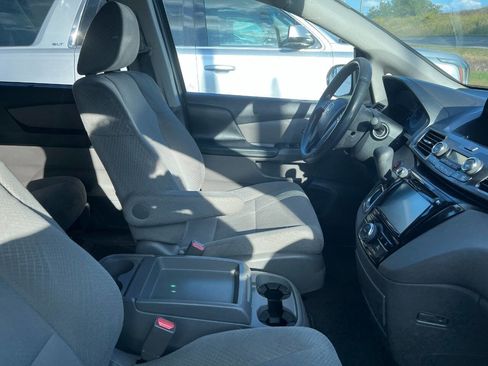 Used 2014 Honda Odyssey EX image 8