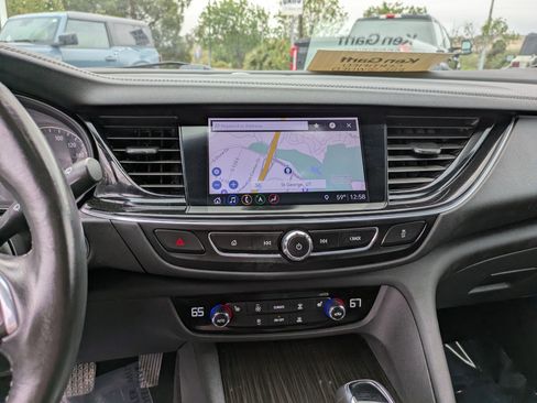 Used 2020 Buick Regal Avenir w/ Driver Confidence Package II FWD image 26