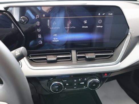 New 2026 Chevrolet Trax LT w/ LT Convenience Package image 19