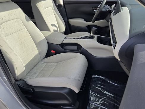 Used 2025 Honda HR-V LX image 16