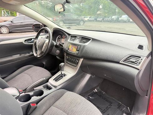 Used 2015 Nissan Sentra SV FWD image 14