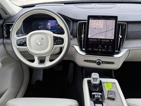 New 2026 Volvo XC90 B6 Ultra w/ Protection Package image 11