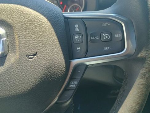 Used 2025 RAM 2500 Tradesman AWD/4WD image 31