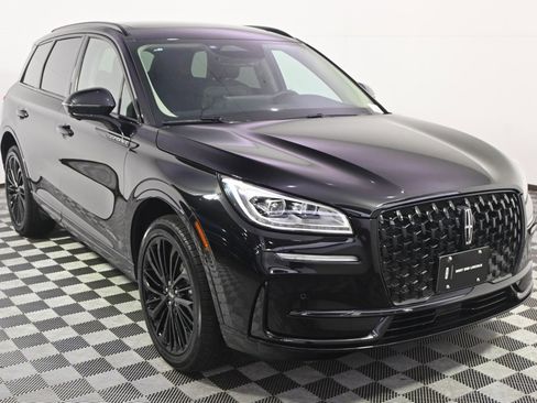 New 2025 Lincoln Corsair Reserve w/ Jet Appearance Package image 8