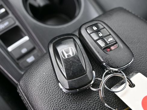 Used 2024 Honda Civic Touring image 16
