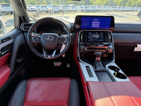 Used 2024 Lexus LX 600 F Sport AWD/4WD image 8