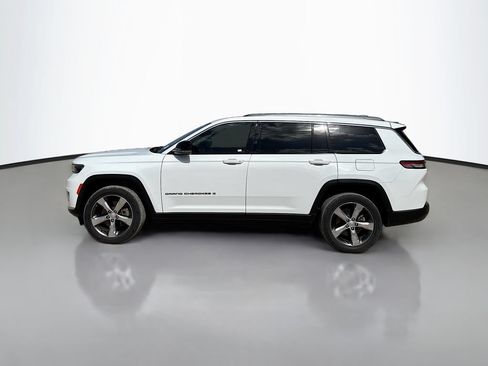 Used 2022 Jeep Grand Cherokee L Limited RWD image 4