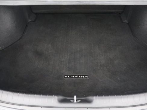 Used 2021 Hyundai Elantra SEL w/ Convenience Package image 21