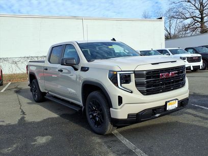 New 2026 GMC Sierra 1500 Pro w/ Graphite Edition