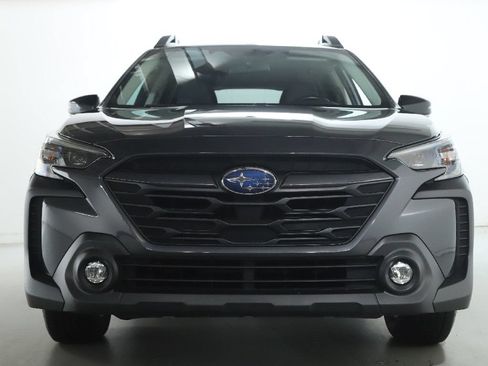 Used 2023 Subaru Outback Premium AWD/4WD image 5