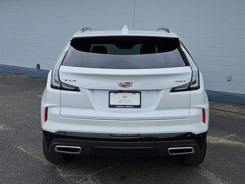 Certified 2025 Cadillac XT4 Sport FWD image 4