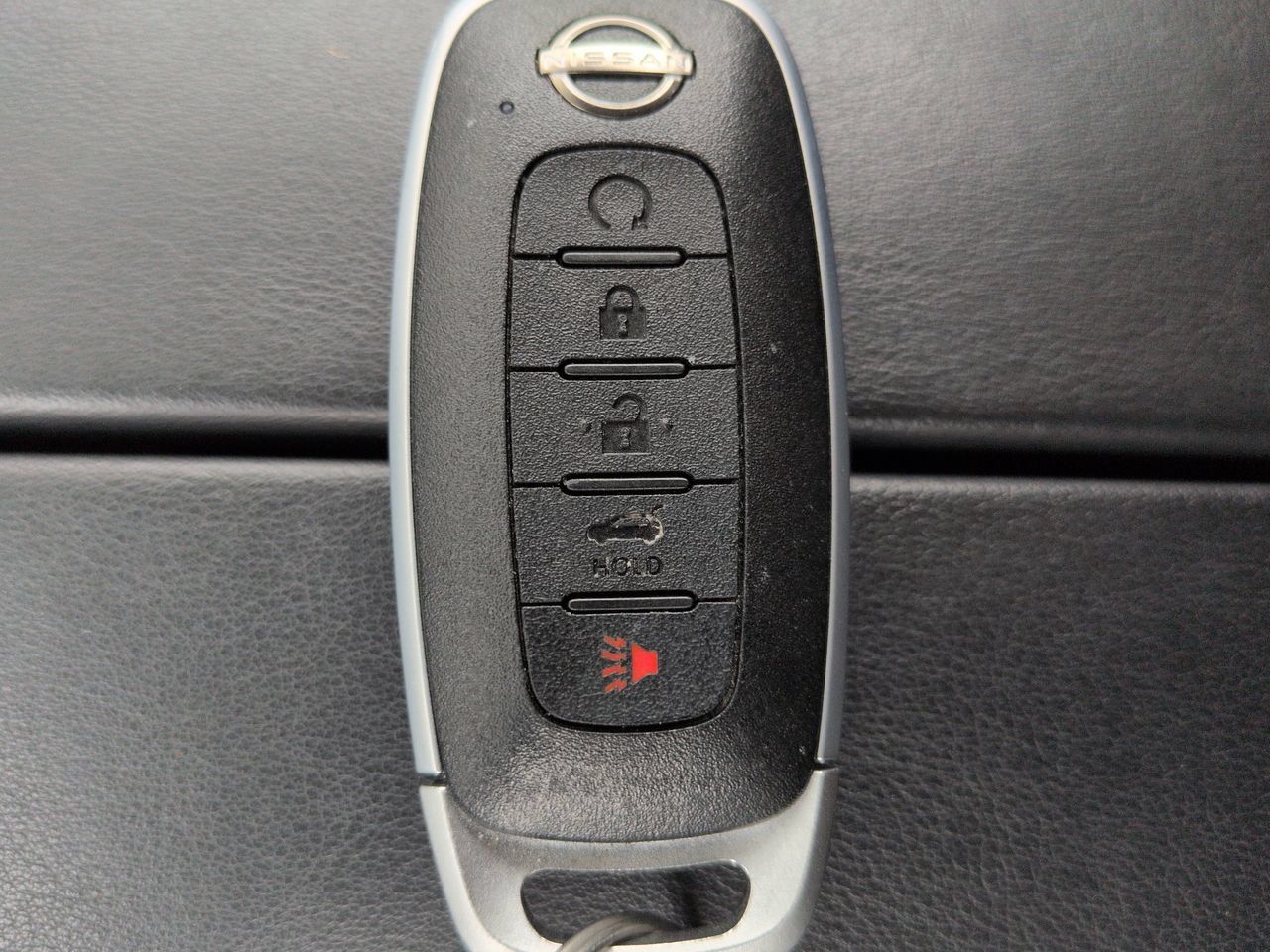 Used 2026 Nissan Rogue SV FWD image 29