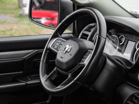 Used 2020 RAM 2500 Tradesman RWD image 10