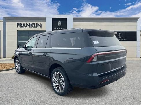 New 2026 Lincoln Navigator L Reserve AWD/4WD image 5