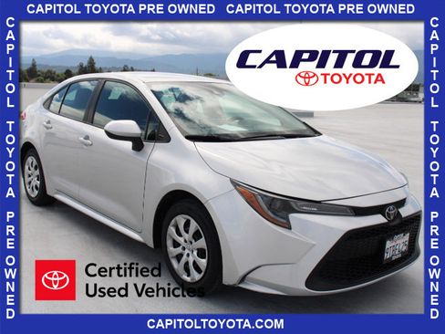 Certified 2022 Toyota Corolla LE FWD image 1