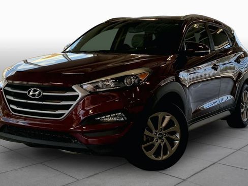 Used 2017 Hyundai Tucson SE Plus AWD/4WD image 1