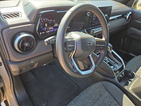 Used 2024 Chevrolet Colorado Z71 w/ Z71 Convenience Package 2 image 10