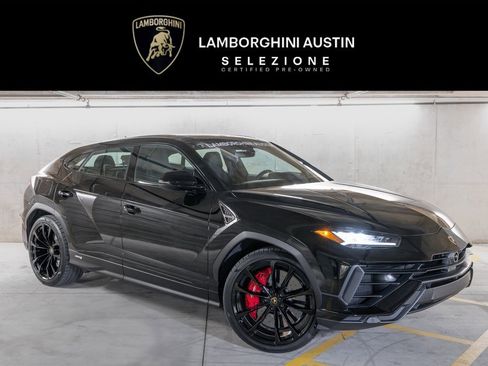 Used 2024 Lamborghini Urus S image 1