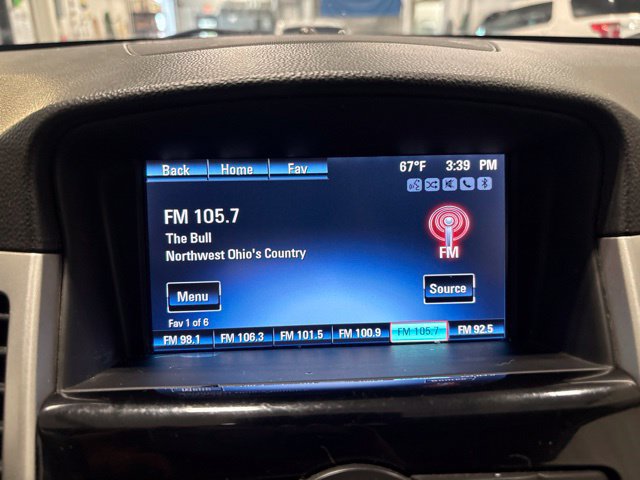 Used 2016 Chevrolet Cruze LT w/ Enhanced Safety Package FWD image 19