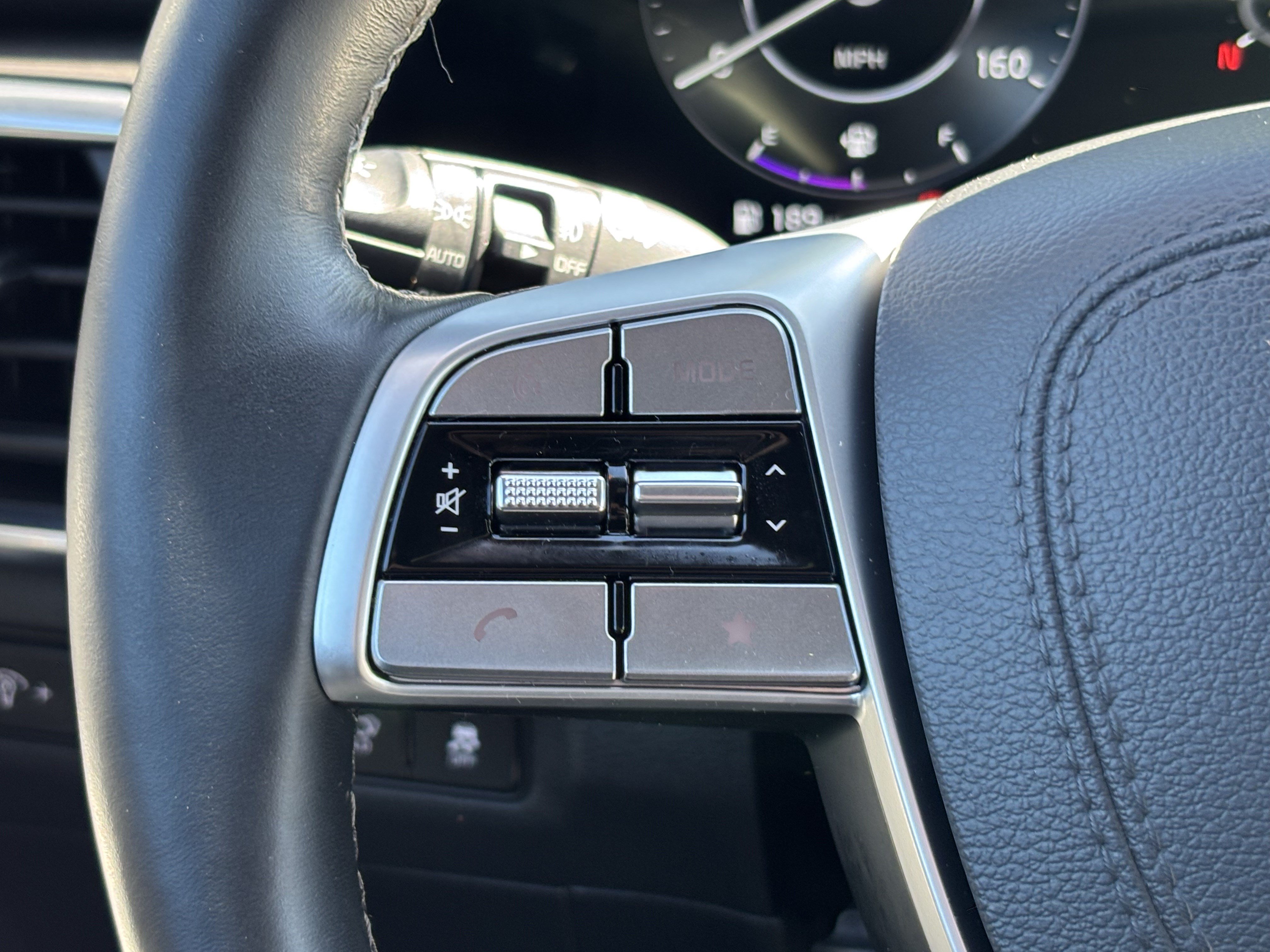 Used 2025 Kia Telluride SX Prestige X-Line AWD/4WD image 19