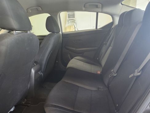 Used 2024 Nissan Sentra S FWD image 19