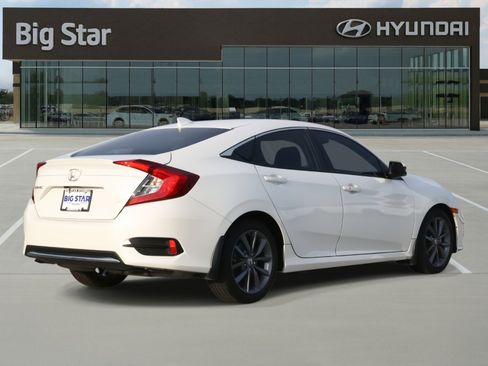 Used 2019 Honda Civic EX image 4