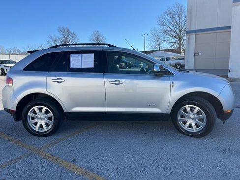 Used 2010 Lincoln MKX 2WD image 20