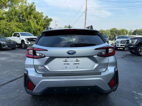 Used 2024 Subaru Crosstrek 2.5i Limited w/ Crosstrek Mirror Package image 5