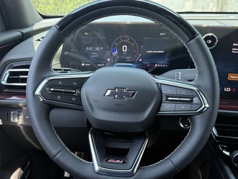New 2026 Chevrolet Traverse Z71 w/ Enhanced Driving Package AWD/4WD image 14