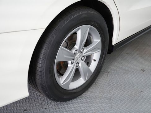Used 2018 Honda Odyssey EX-L image 54